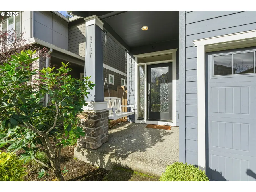 3767 SE Willamette Ave, Hillsboro, OR 97123 - #3