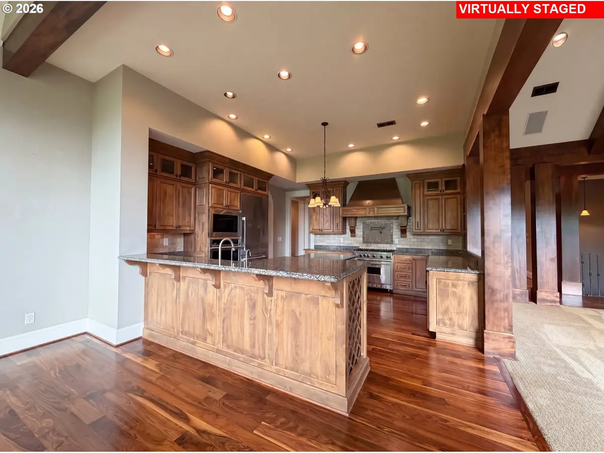 2835 NW Pinnacle Dr, Portland, OR 97229 - #1