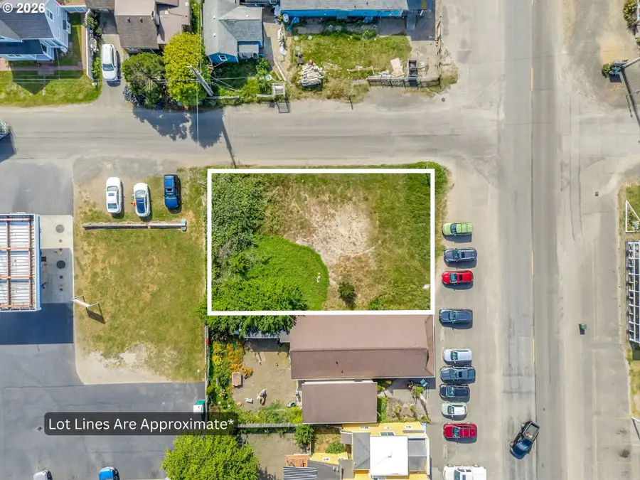 1402 Bay Ave, Ocean Park, WA 98640 - #3