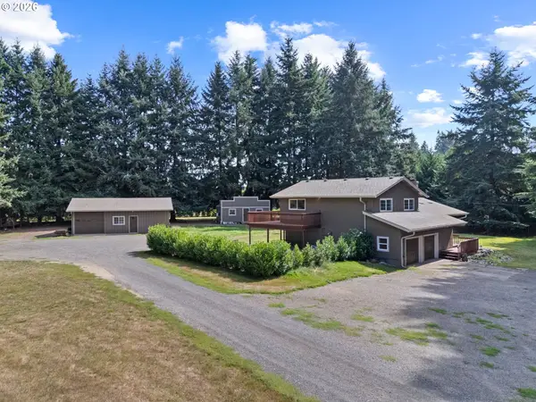 15711 NE 117th Ct, BrushPrairie, WA 98606