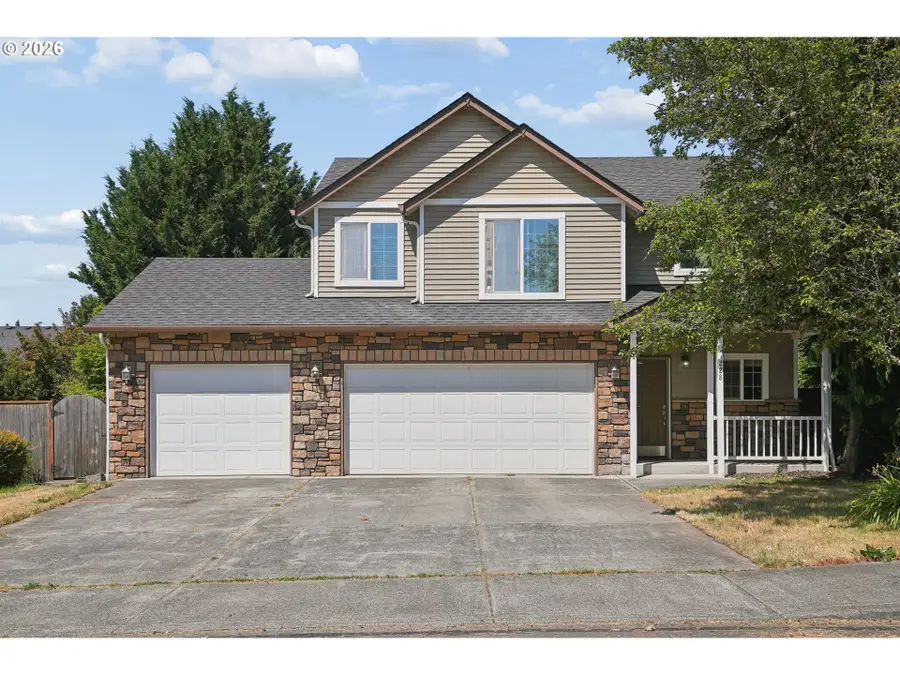 228 E 17th Pl, La Center, WA 98629 - #2