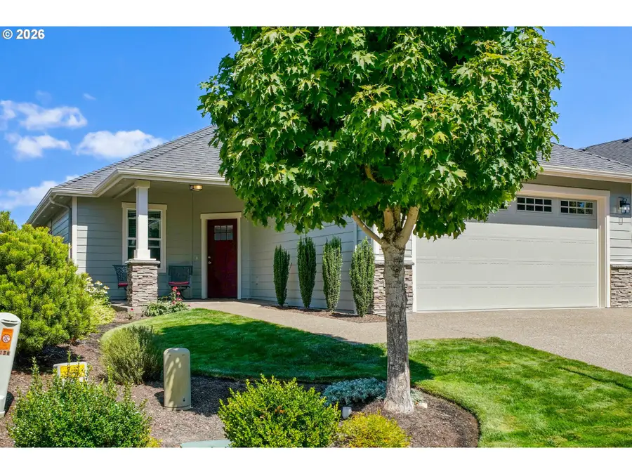 2144 SE Rhododendron Ave, Dallas, OR 97338 - #2