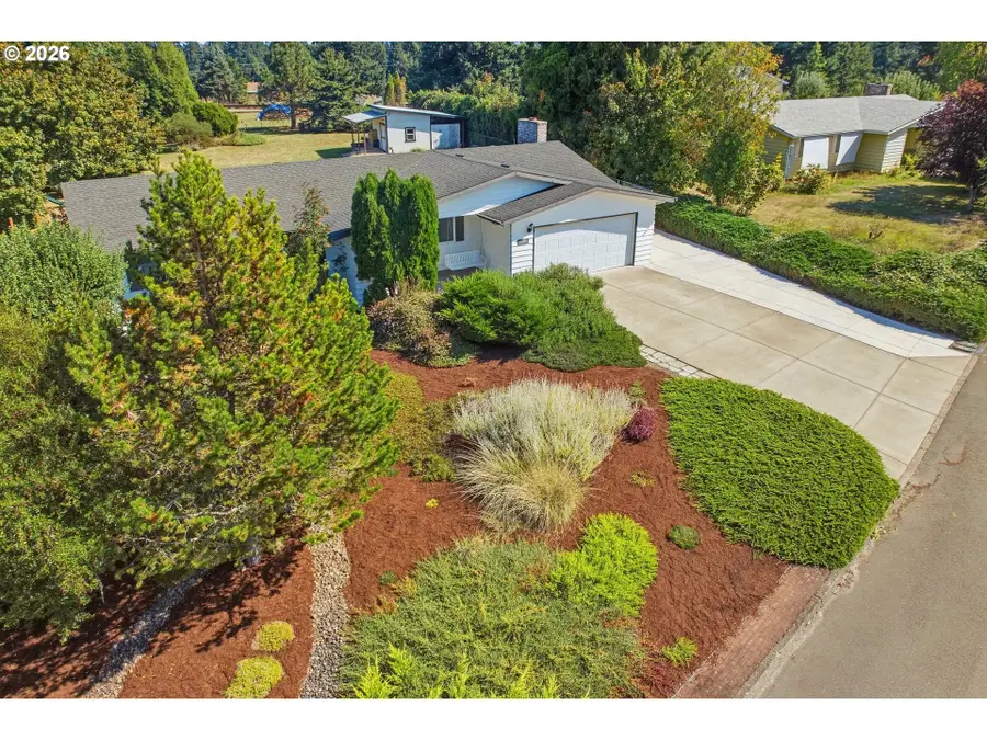 21880 S Somerset Dr, Oregon City, OR 97045 - #2
