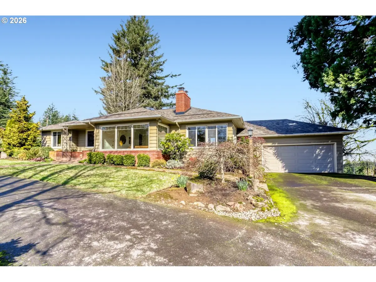 12525 SE Ridgecrest Rd, Happy Valley, OR 97086 - #1