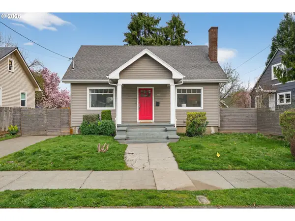 1915 NE Junior St, Portland, OR 97211