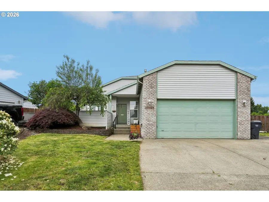 19365 Vincent Dr, Oregon City, OR 97045 - #2