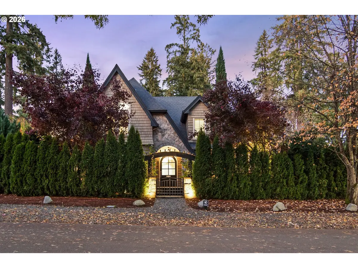 815 E Ave, Lake Oswego, OR 97034 - Image #1