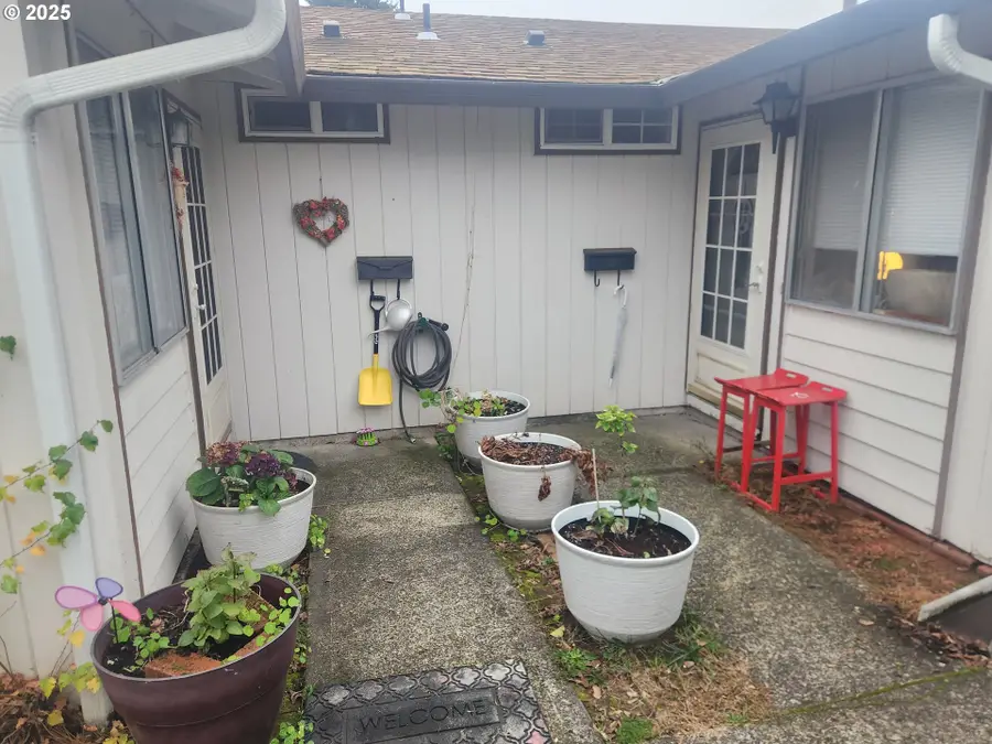 316 W 30th St, Vancouver, WA 98660 - Image #3