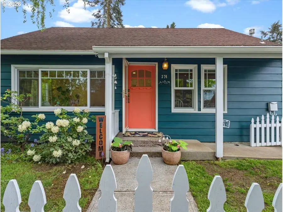 374 NE Edison St, Hillsboro, OR 97124 - #3