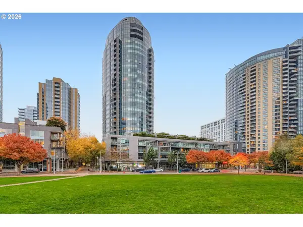 3601 S River Pkwy #429, Portland, OR 97239