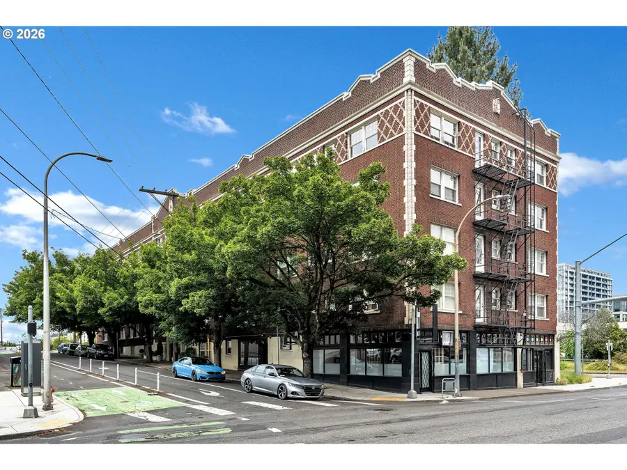 20 NW 16th Ave #208, Portland, OR 97209 - #2