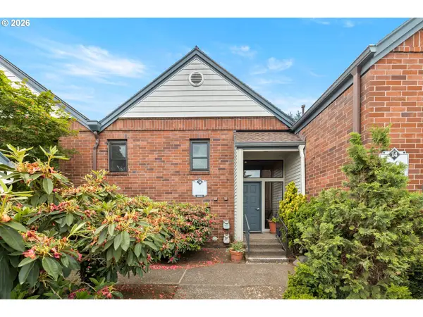 14819 NE Sacramento St #106, Portland, OR 97230
