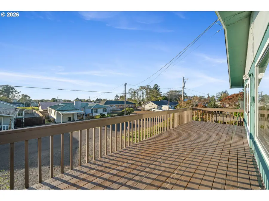 126 N Harbor St, Rockaway Beach, OR 97136 - #2