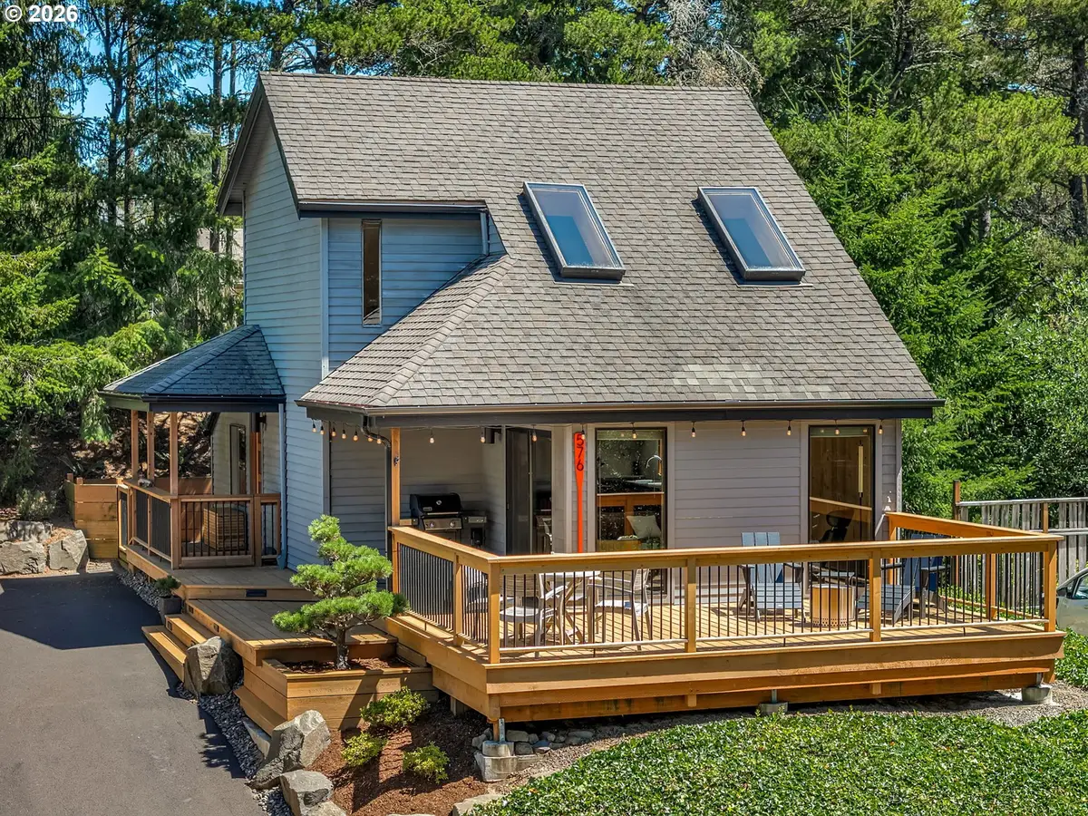 576 Third St, Manzanita, OR 97130 - #1