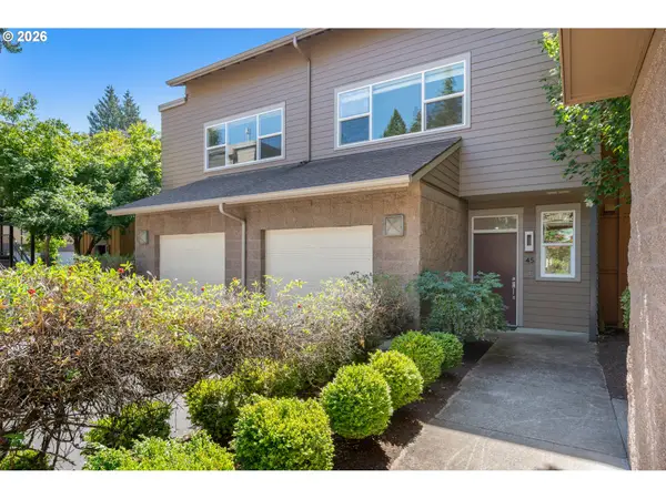 367 Rustic Pl #45, Eugene, OR 97401