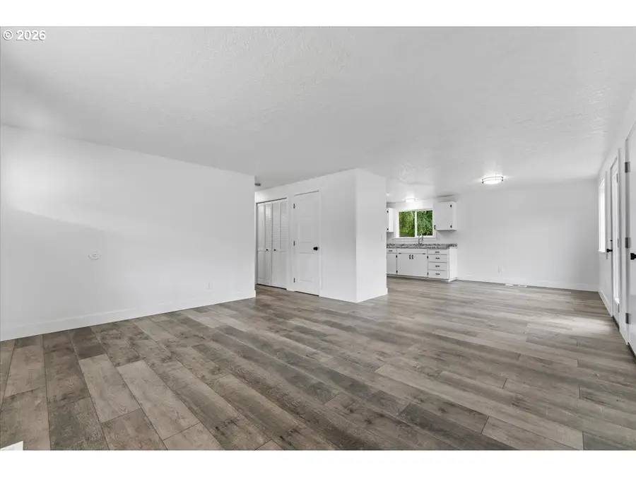 8970 SW Reiling St, Tigard, OR 97224 - #2