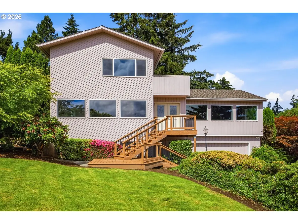 2695 Hillcrest Dr, Northwest Clackamas, OR 97068 - #1