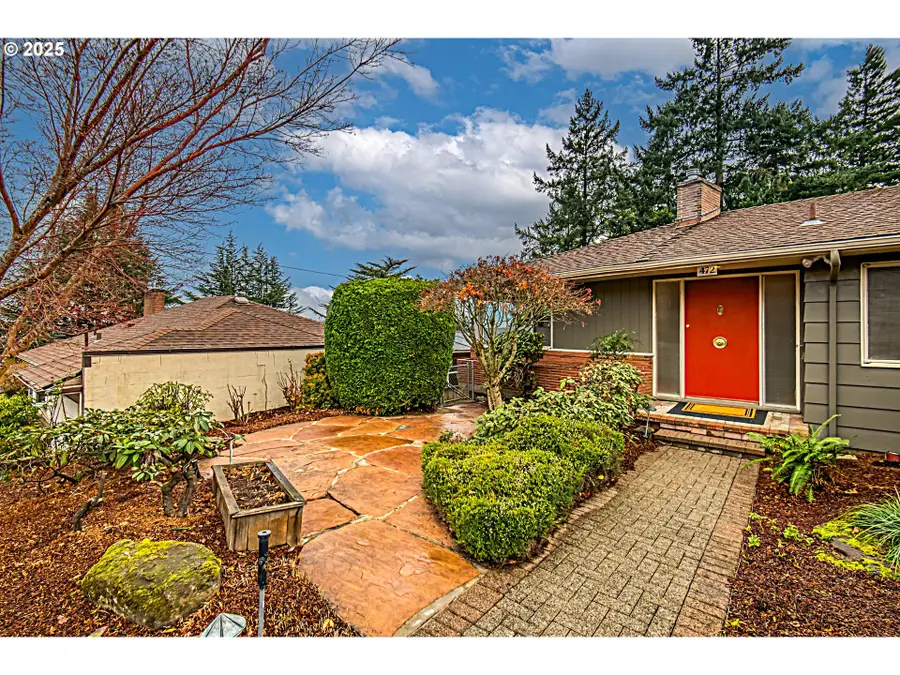 472 SE 72nd Ave, Portland, OR 97215 - Image #3