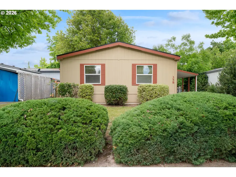 358 La Casa St, Eugene, OR 97402 - #2