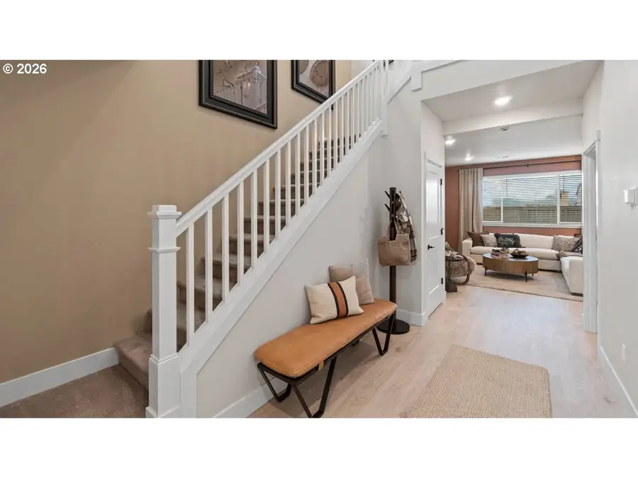 2260 Veneta Ave S, Salem, OR 97306 - #2