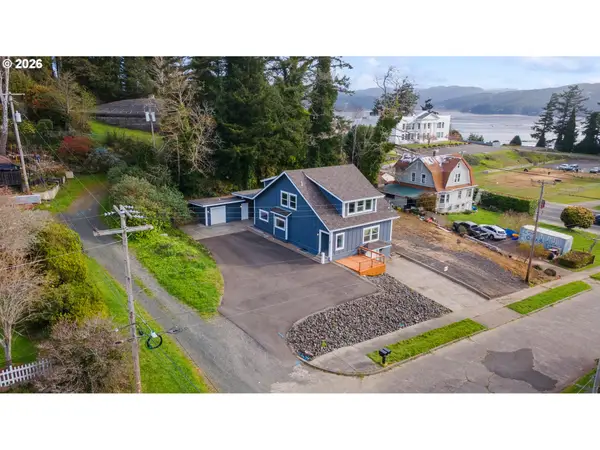 790 Oregon Ave, NorthBend, OR 97459