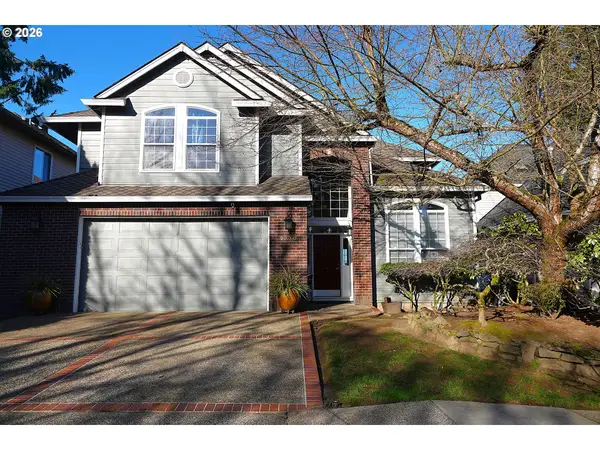 2370 Michael Dr, WestLinn, OR 97068