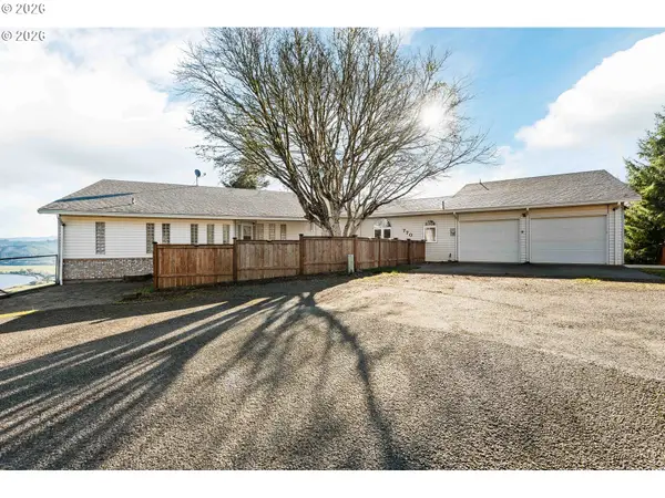 770 18th Ave, CoosBay, OR 97420