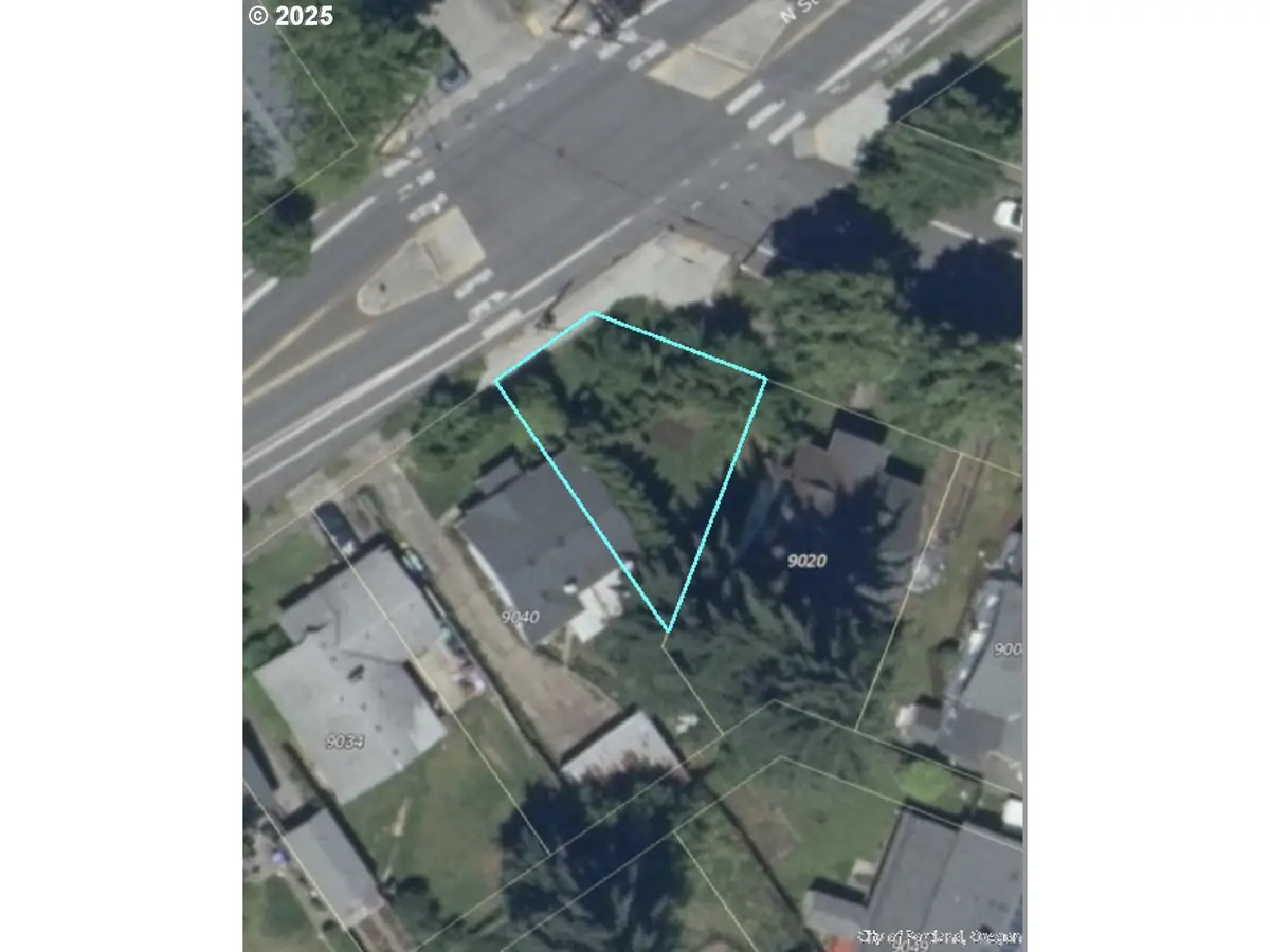 N Smith St, Portland, OR 97203 - Image #1