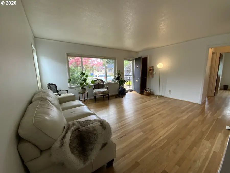 10830 NE Hancock St, Portland, OR 97220 - #3