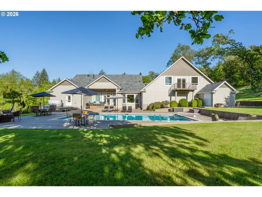 2700 Melrose Rd, Roseburg, OR 97471 - #2
