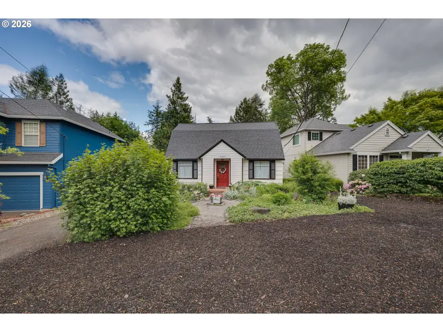 11251 SW Capitol Hwy, Portland, OR 97219 - #2