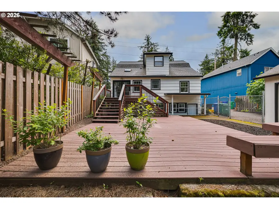 11251 SW Capitol Hwy, Portland, OR 97219 - #3
