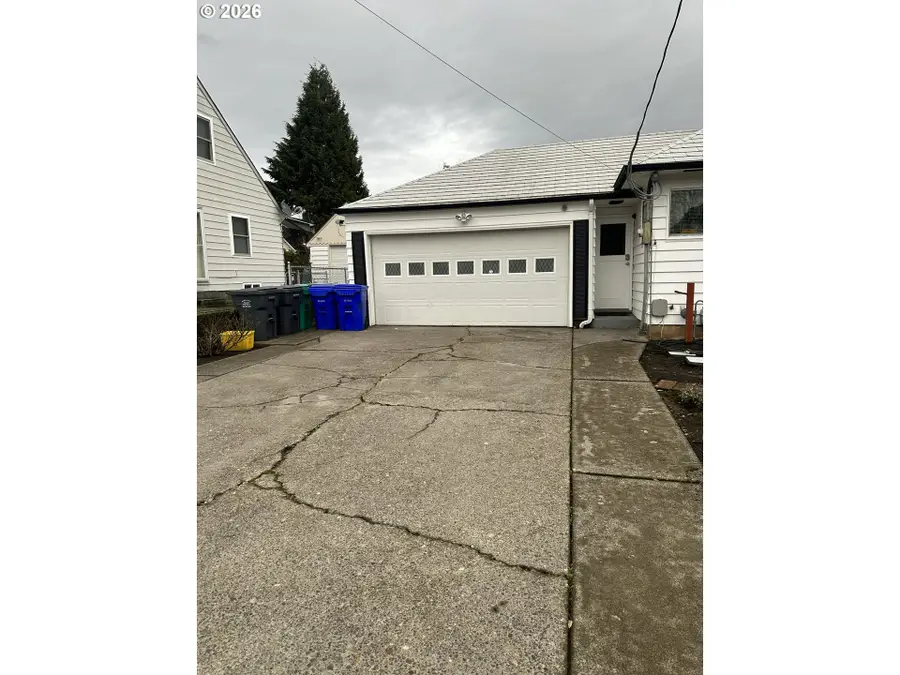 144 SE 85th Ave, Portland, OR 97216 - #2