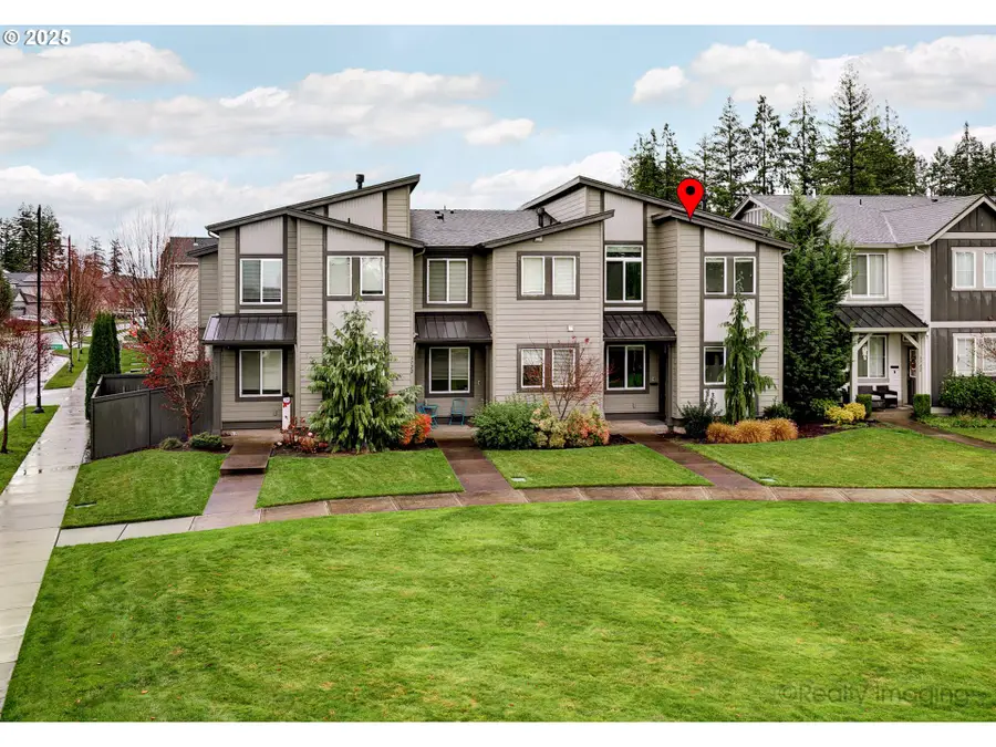 3732 SE Centifolia Ave, Hillsboro, OR 97123 - Image #2