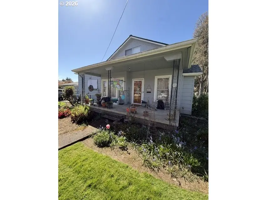 507 S 11th Ave, Cornelius, OR 97113 - #1