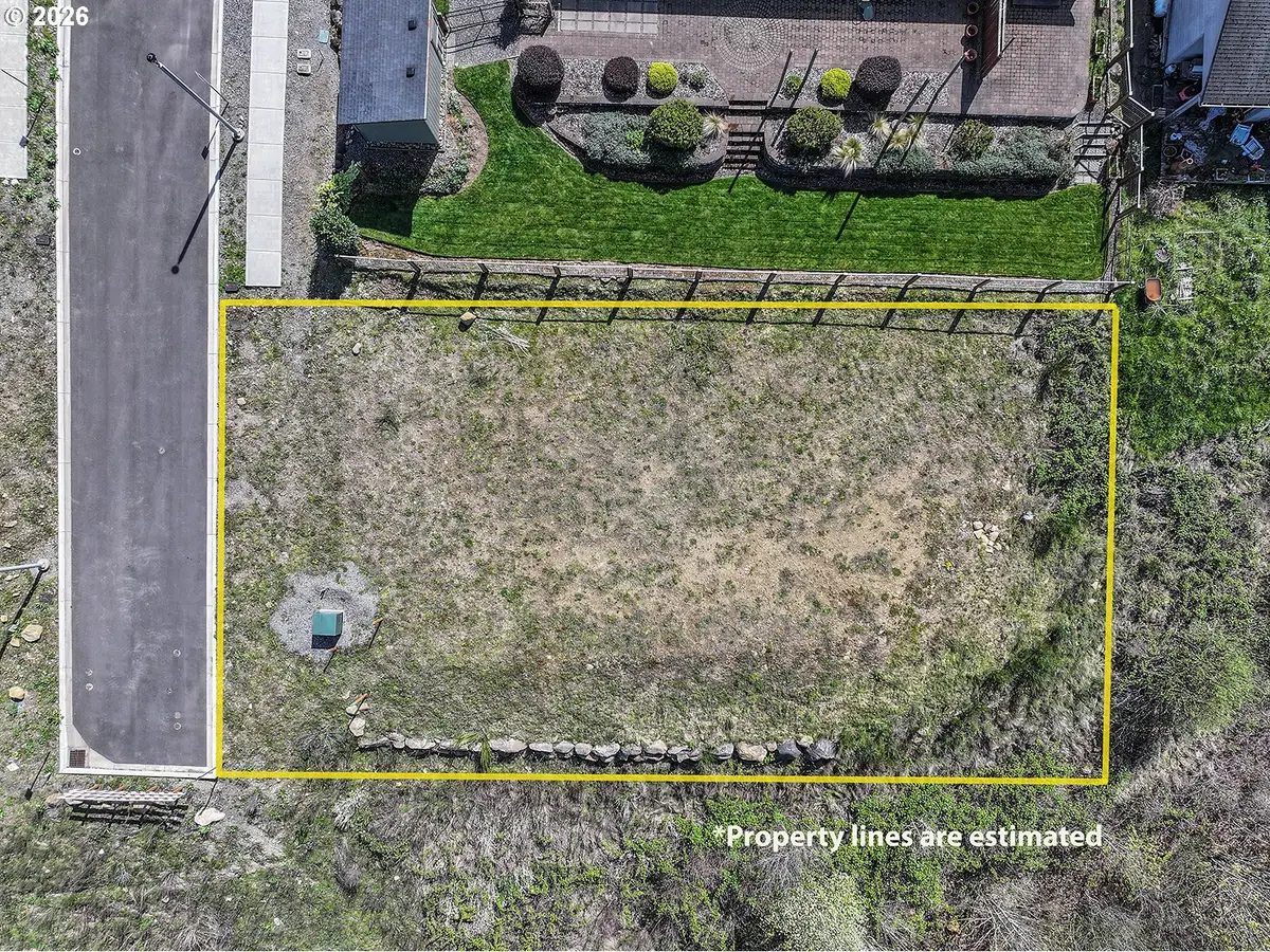 Manchester Dr Lot 83, Cascade Locks, OR 97014 - #1