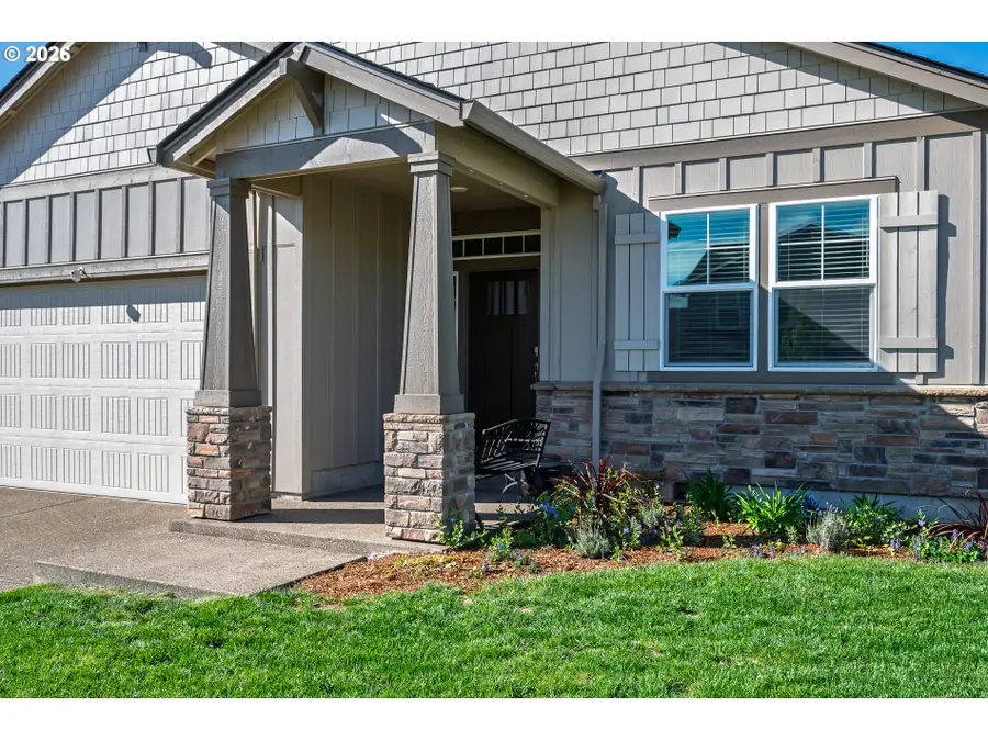 37451 Pink St, Sandy, OR 97055 - #3