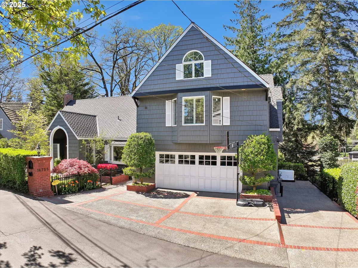 16755 Graef Cir, Lake Oswego, OR 97035 - #1