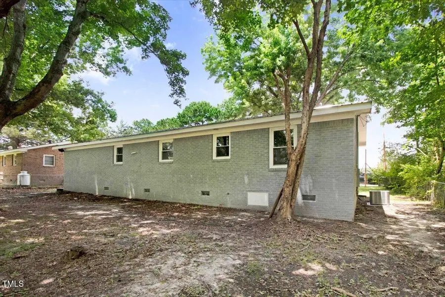 412 E 18th Street, Scotland Neck, NC 27874 - Image #3