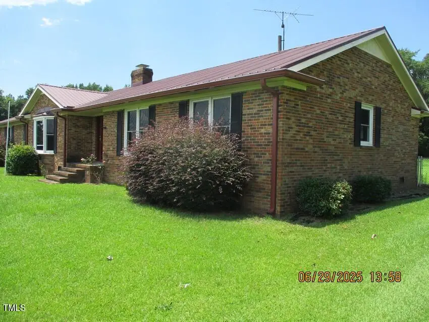 6930 Roseboro Highway, Roseboro, NC 28382 - Image #2