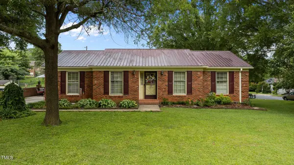 516 Ivey Road, Graham, NC 27253