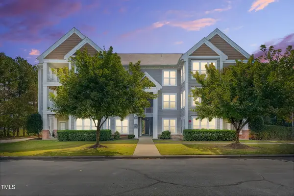 1812 Parkside Village Drive, Clayton, NC 27520