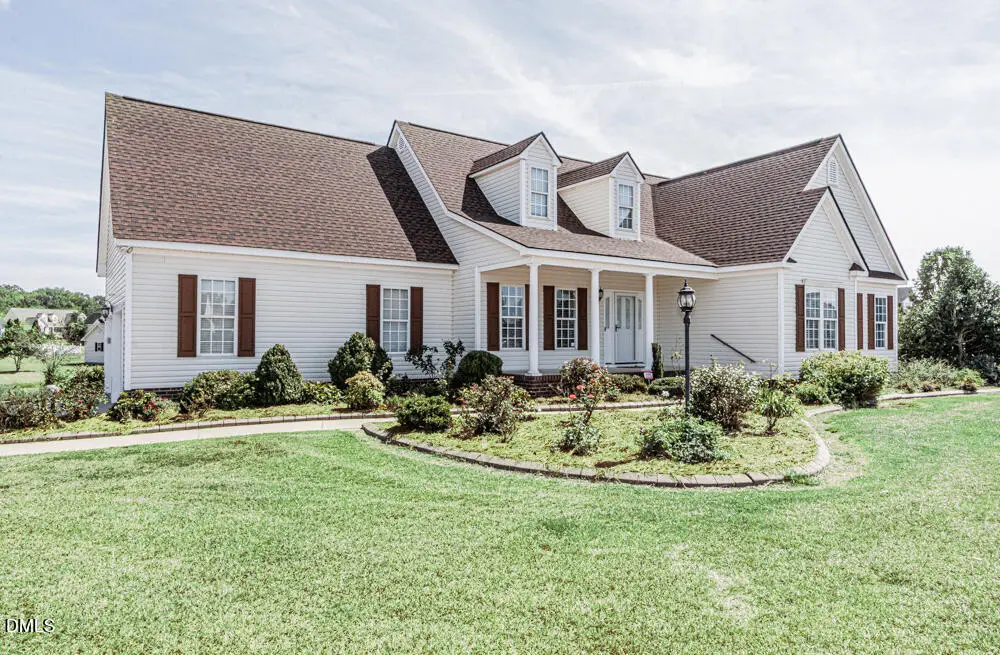 1565 Glen Eagles Court, Nashville, NC 27856 - Image #1