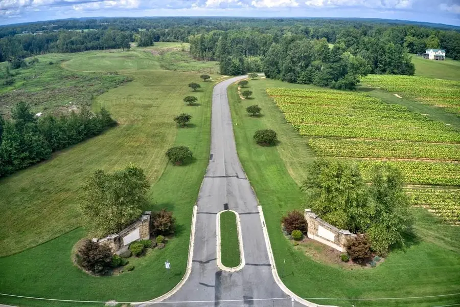 16 Grace Stone Drive, Clarksville, VA 23927 - #3