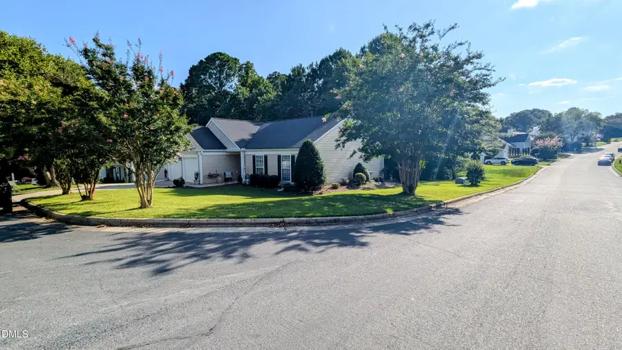 100 Yellow Jasmine Path, Apex, NC 27502 - Image #2