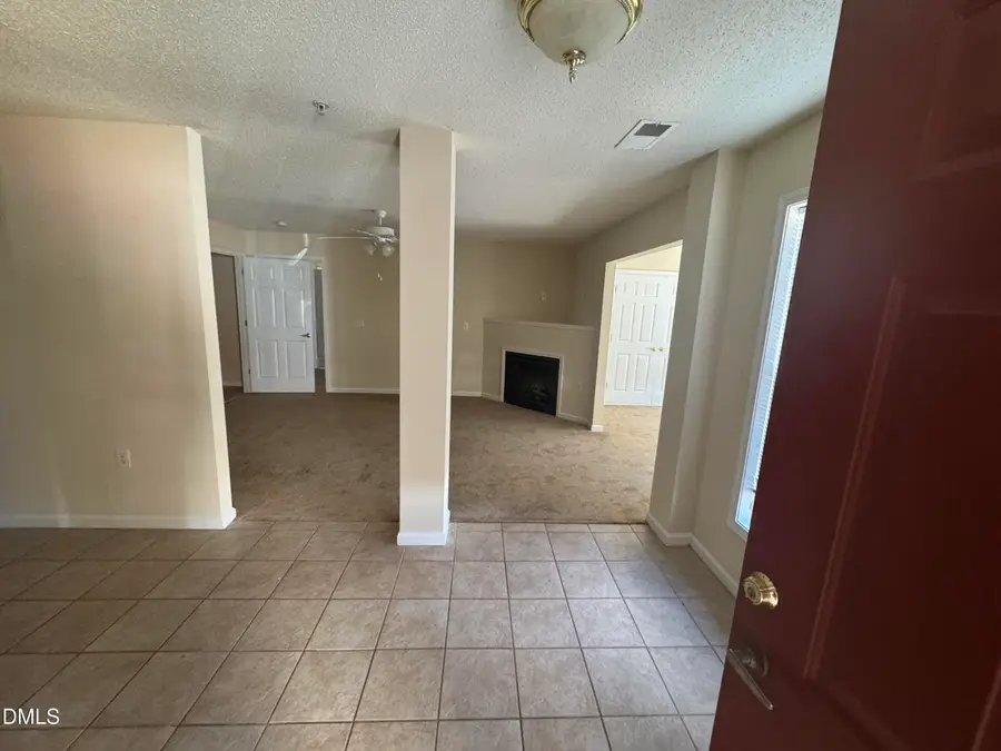 2511 Huntscroft Lane #101, Raleigh, NC 27617 - Image #3