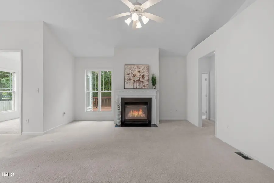 208 Autumn Glen Lane, Holly Springs, NC 27540 - Image #3