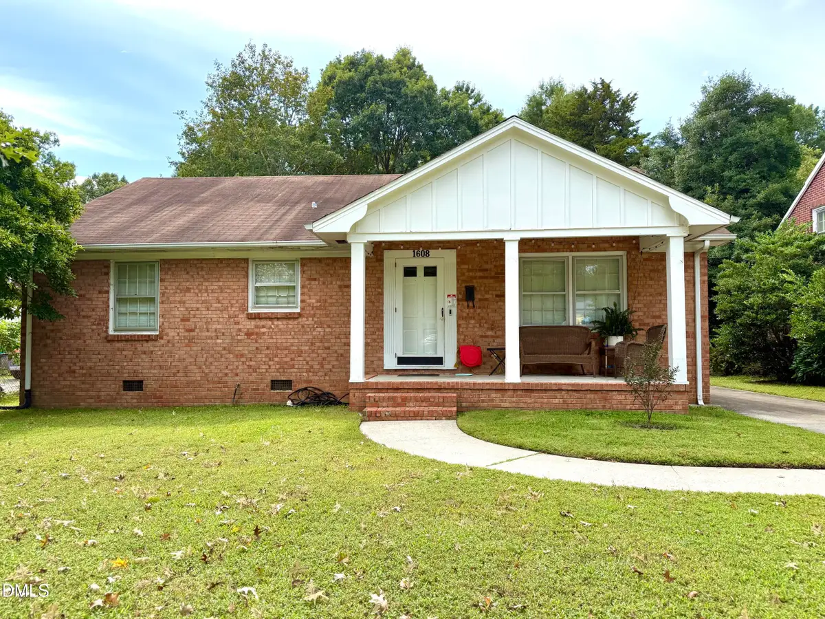1608 Woodland Avenue, Burlington, NC 27215 - Image #1
