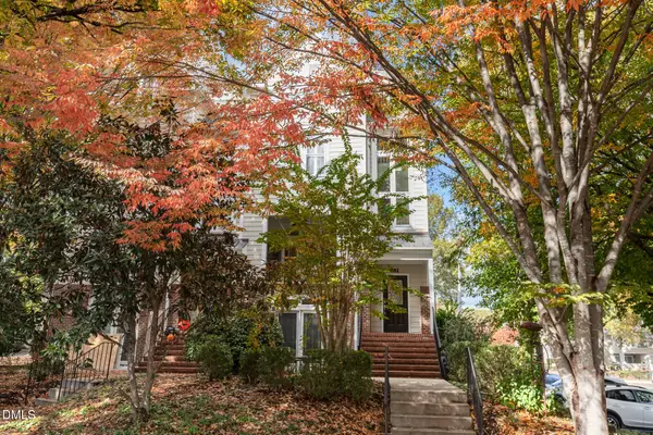 1120 Parkridge Lane #102, Raleigh, NC 27605