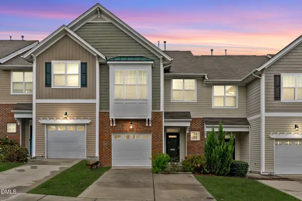 7224 Ladbrooke Street, Raleigh, NC 27617